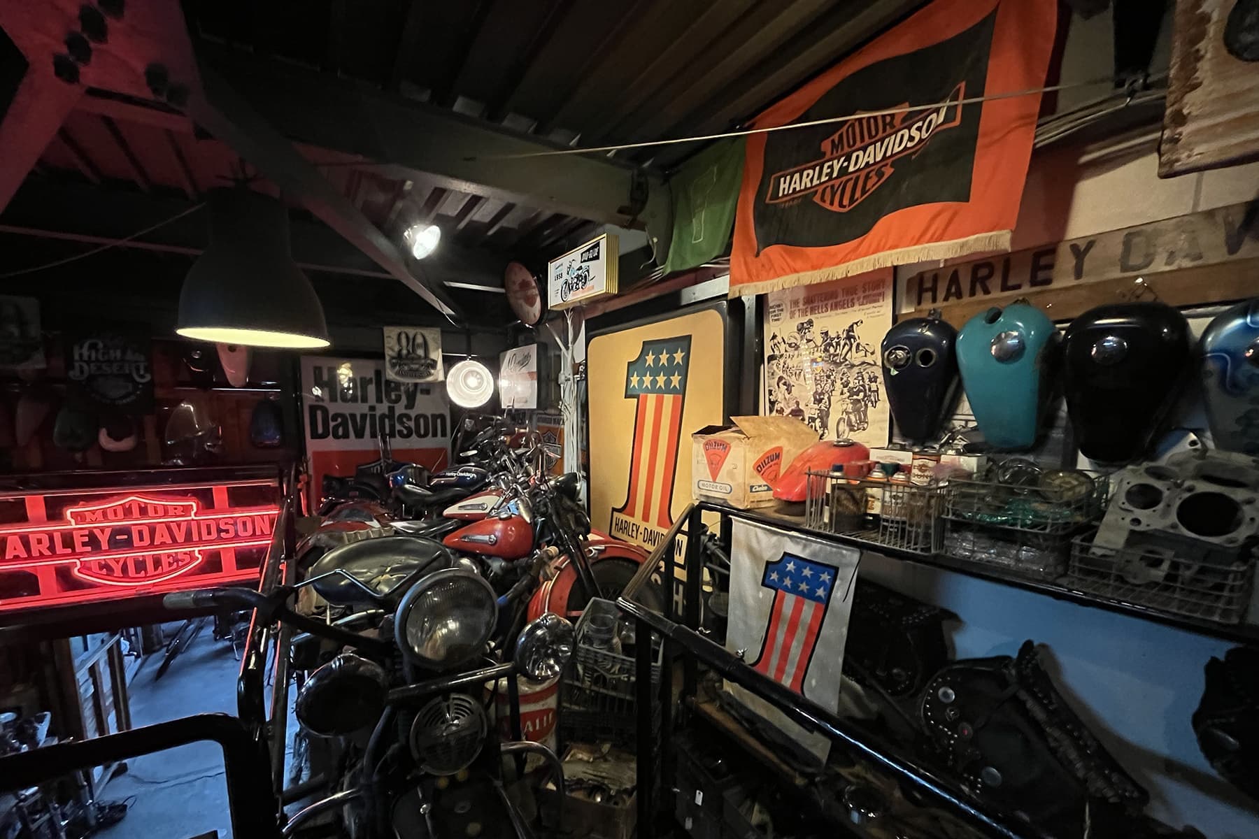 shop_2f_03.jpg